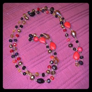🌸Super long black red and bronze beaded necklace
